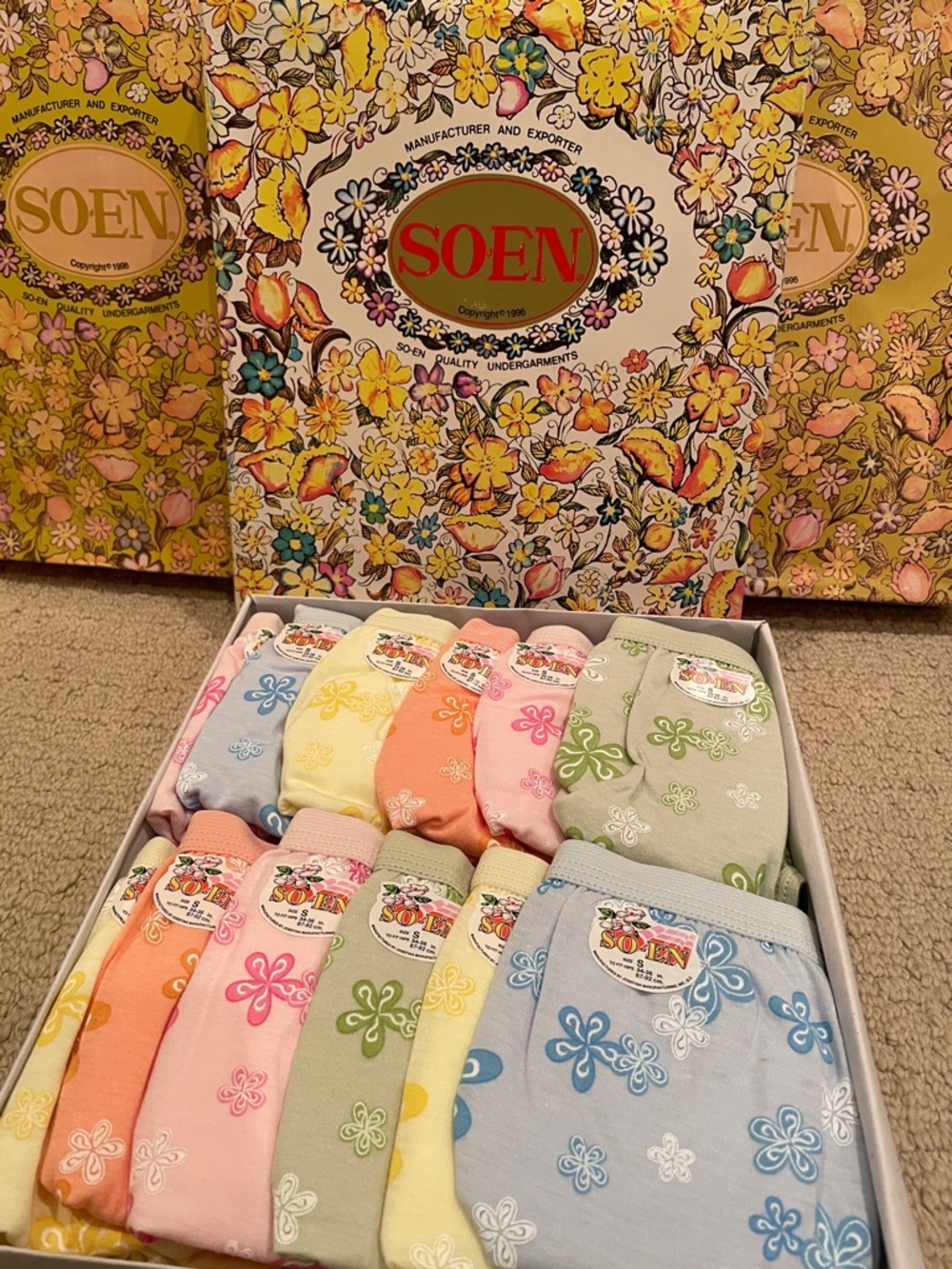 SOEN Floral Cotton Undergarment Set in Pastel Mix